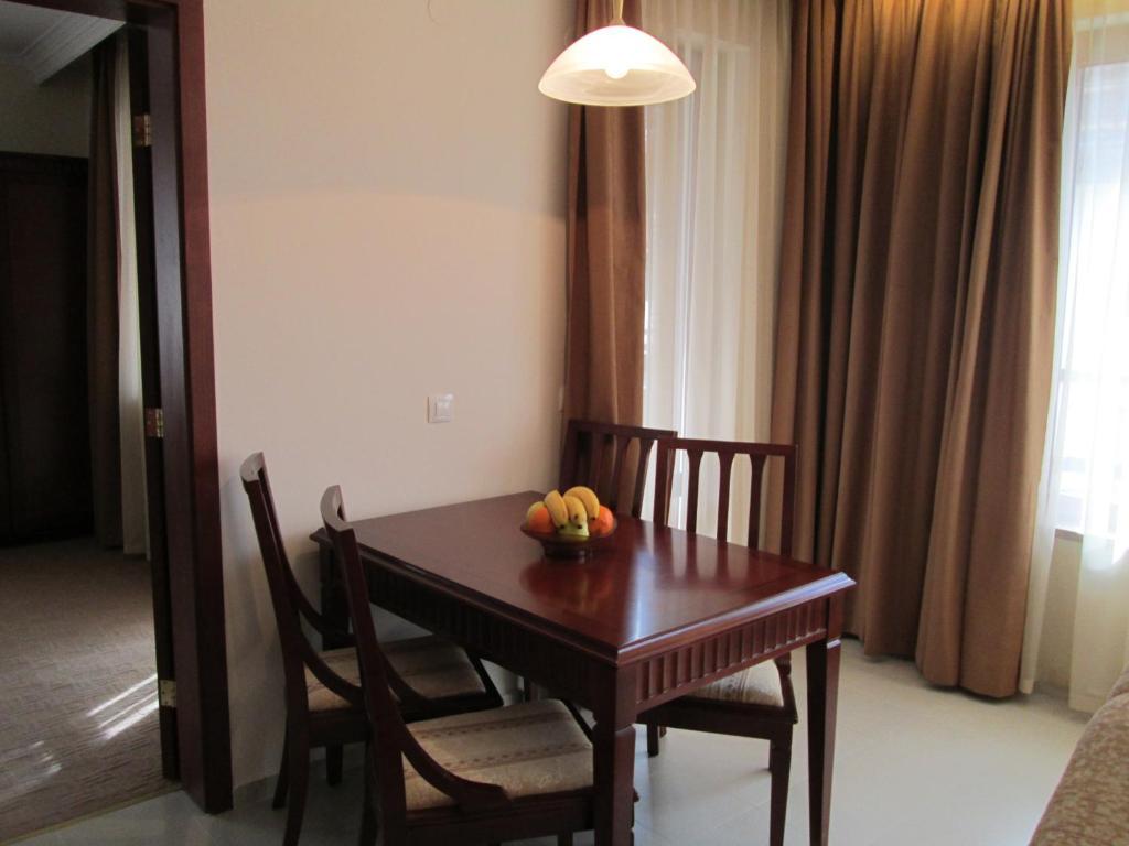 Downtown Alexander Services Apartments Банско Номер фото